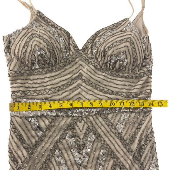 NWT Mariana V-neck Beaded/Sequin Full Length Gown (12) - Picture 12 of 16